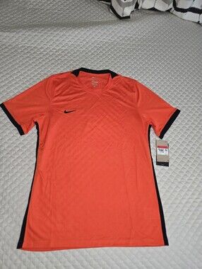 Lg - Nike Men’s Short-Sleeve Performance Tee. (NWT)